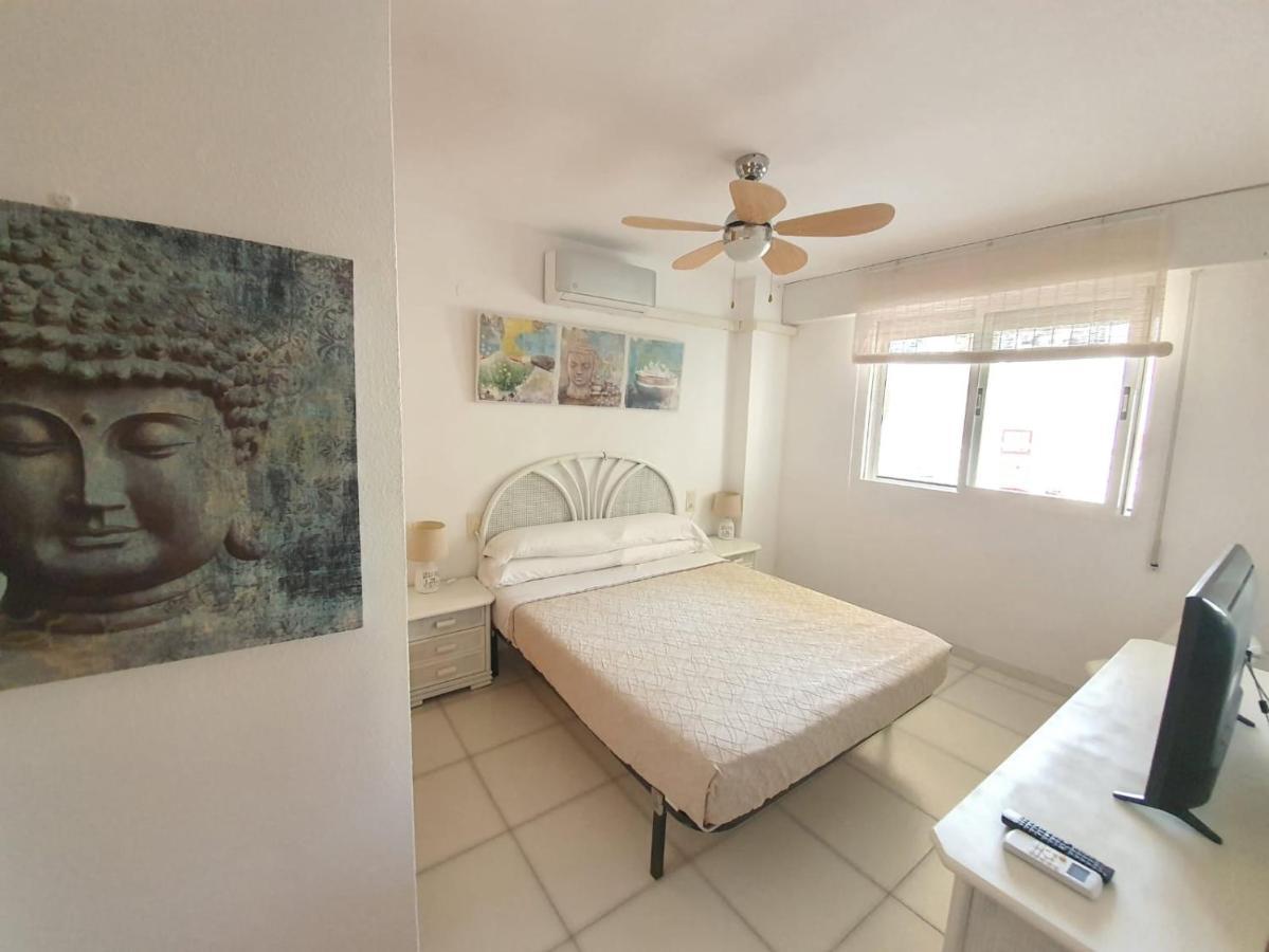 Apartamento Aquarium Park, 1ª Linea De Playa, Para 4 Personas 칼페 외부 사진