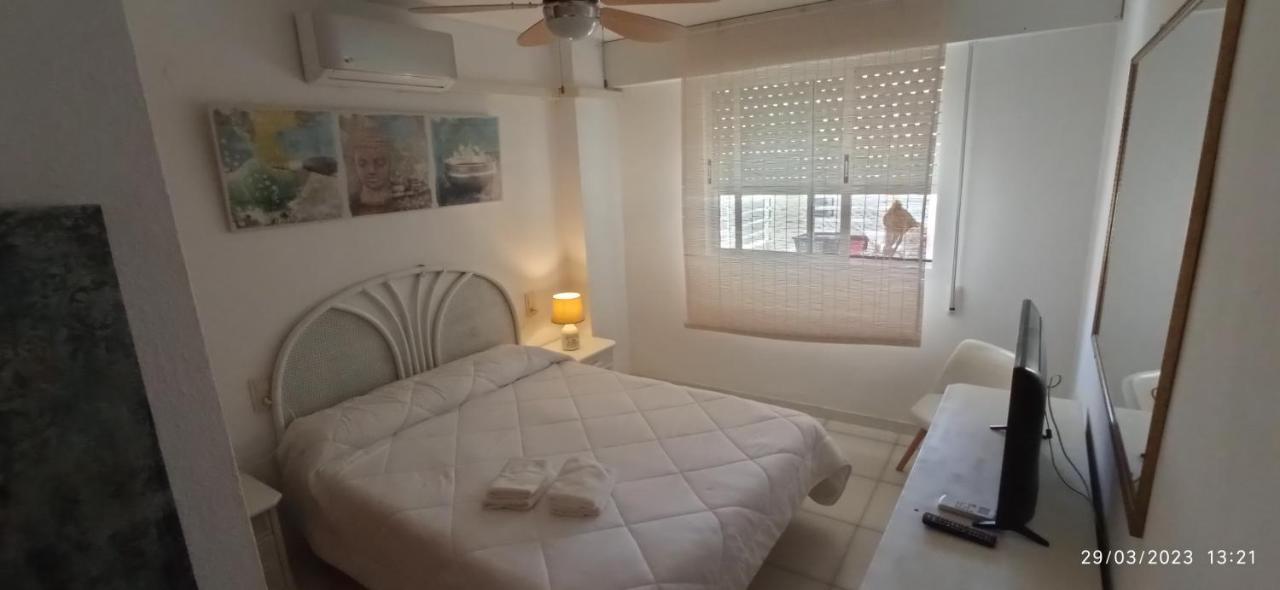 Apartamento Aquarium Park, 1ª Linea De Playa, Para 4 Personas 칼페 외부 사진